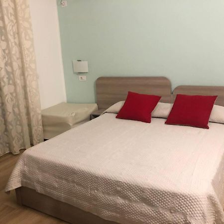 B&B Bethel Napoli ภายนอก รูปภาพ